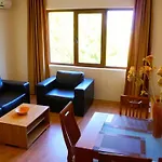 сънрайз - Sunrise Apartamento *
