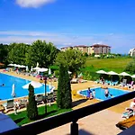 сънрайз - Sunrise Apartamento *