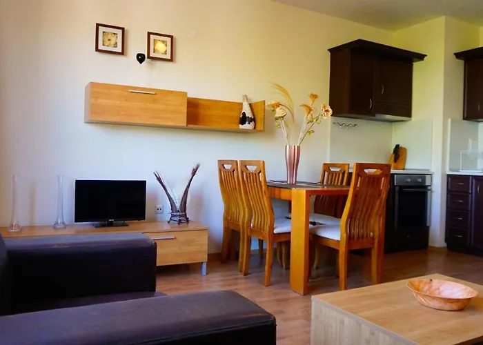 сънрайз - Sunrise 公寓 *