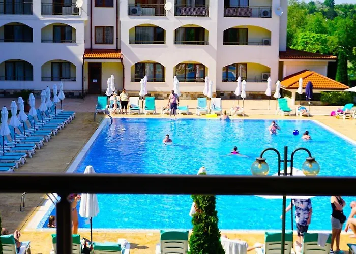 сънрайз - Sunrise 公寓 *