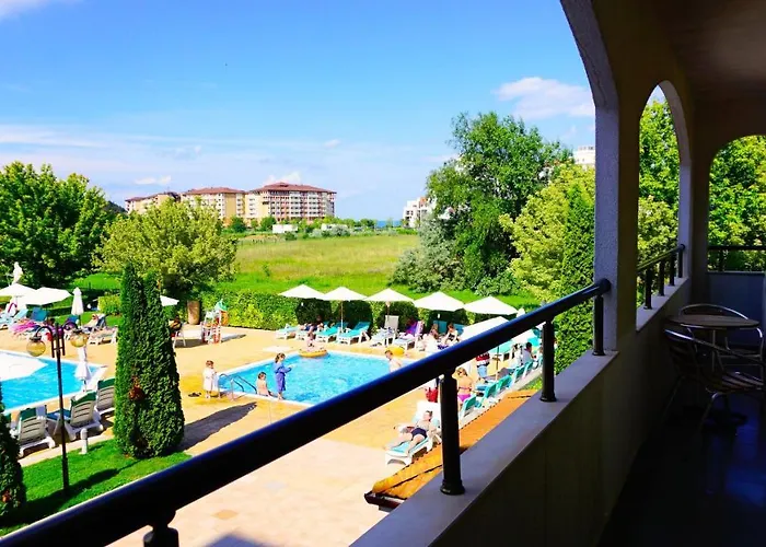 сънрайз - Sunrise Apartment *