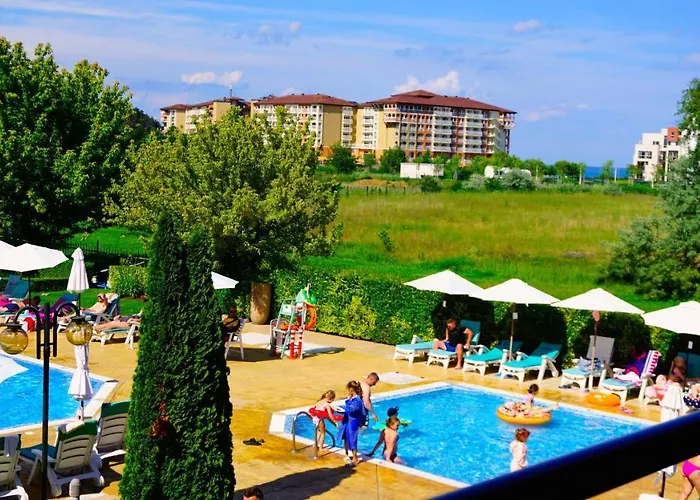 сънрайз - Sunrise Apartment *